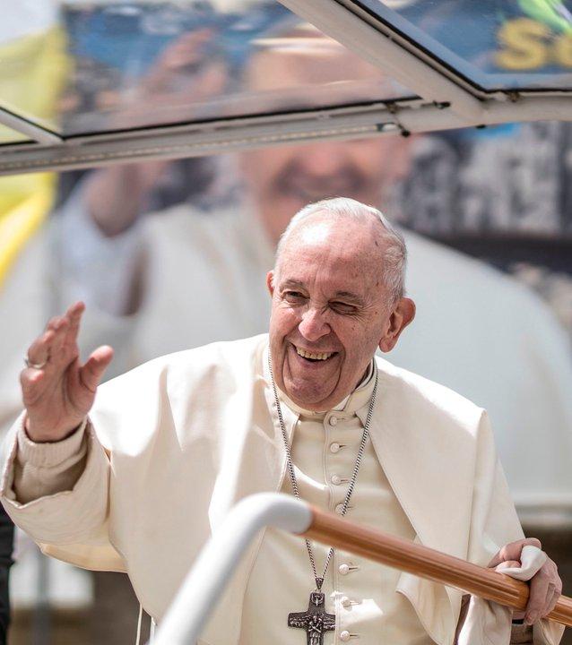 The face of Pope Francis appeared in the sky above the Vatican.
