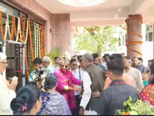 जालौन में ‘माता प्रसाद पुस्तकालय’ का शुभारंभ:कैलाश सत्यार्थी ने कहा- यह पुस्तकालय केवल एक भवन नहीं बल्कि ज्ञान की चिंगारी है