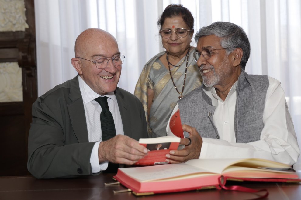 Valladolid extends its cultural bridge with India